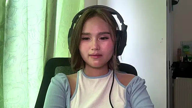 PortiaPatzer online show from 04-18-26, 07:45