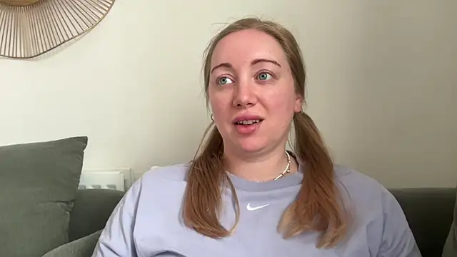 arielsweetieee online show from 06-05-26, 05:47