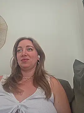 arielsweetieee online show from 07-25-26, 09:29