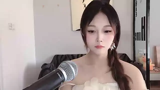 KiKi-011 online show from 05-24-26, 06:07