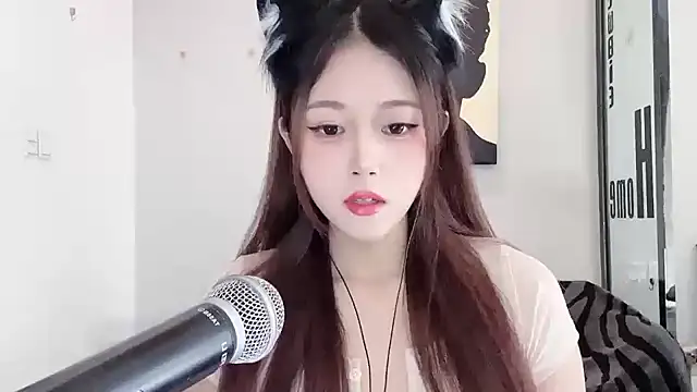 KiKi-011 online show from 05-30-26, 07:49