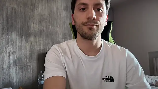 italianass94 online show from 04-16-26, 02:18