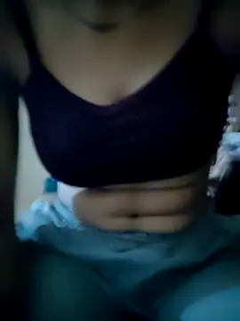 Snapshot of Cute-Nitya_21 chatting on 05-30-26, 03:31 Cute-Nitya 21 online show from 05-30-26, 03:31