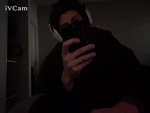 b1nnxxxx online show from 04-19-26, 05:01