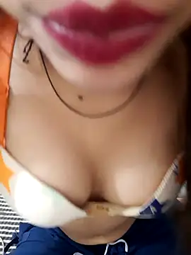 Snapshot of Riya_rani7 chatting on 07-09-26, 03:54 Riya rani7 online show from 07-09-26, 03:54
