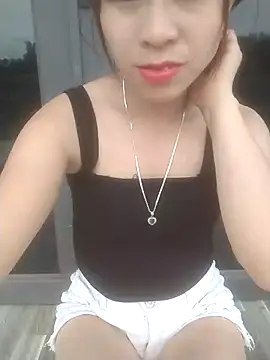 Zara-Lina online show from 04-29-26, 09:35