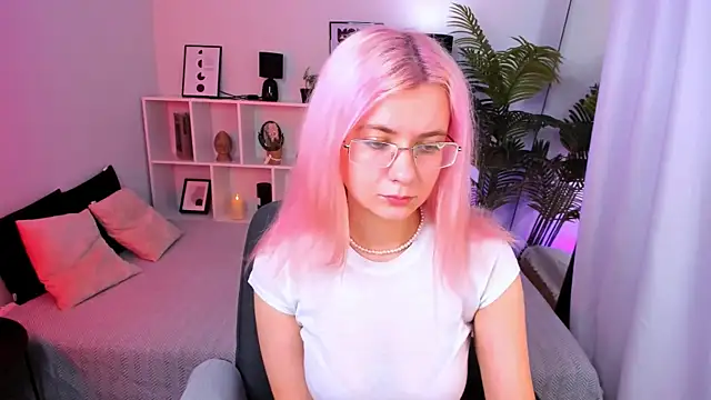 RoxySun  online show from 05-22-26, 04:45