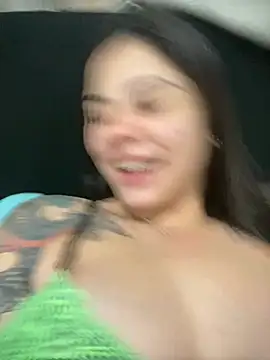 Snapshot of Livia-cortez chatting on 05-25-26, 12:22 Livia-cortez online show from 05-25-26, 12:22