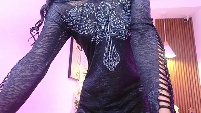 Cherry Vixen  online show from 06-11-26, 06:17