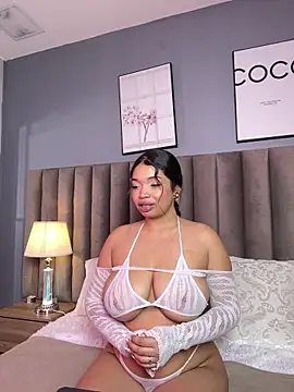 LilyFoox online show from 06-05-26, 01:50