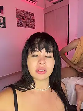 liina gu online show from 05-21-26, 04:52