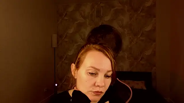 Snapshot of Margo_Kelly chatting on 05-11-26, 12:49 Margo Kelly online show from 05-11-26, 12:49
