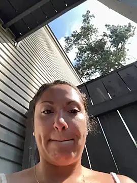 yummymommie7 online show from 05-19-26, 02:45