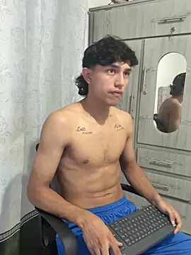 Snapshot of alex_martin47 chatting on 06-30-26, 12:55 alex martin47 online show from 06-30-26, 12:55