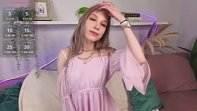 Snapshot of MilaDuales chatting on 05-19-26, 05:47 MilaDuales online show from 05-19-26, 05:47