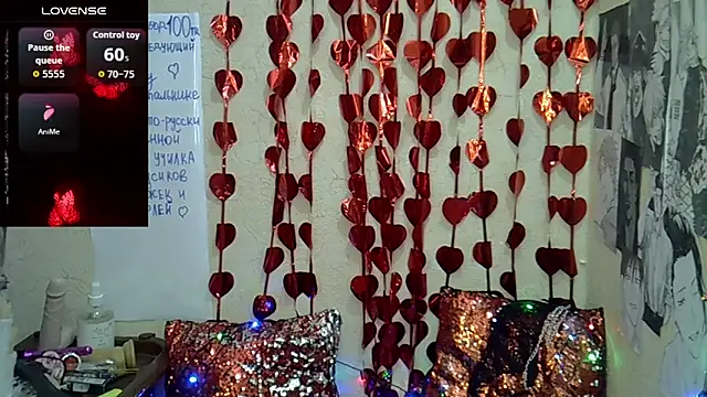 Margaret Sweet  online show from 06-11-26, 02:11