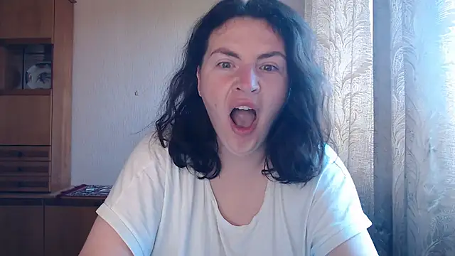 AlinaxJames online show from 07-18-26, 07:34