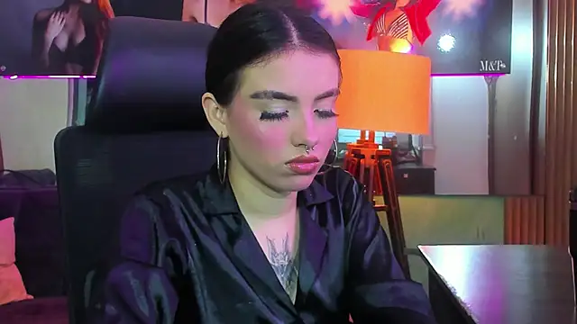 isabella hv online show from 06-04-26, 07:42