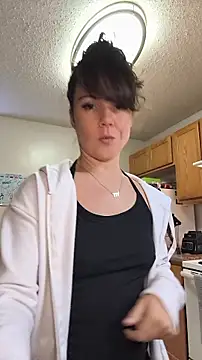 BaileyMFox online show from 06-08-26, 10:43