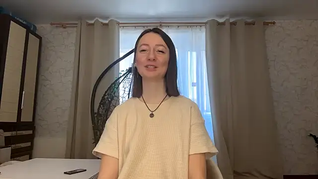 MariaSpadoni online show from 04-20-26, 07:44