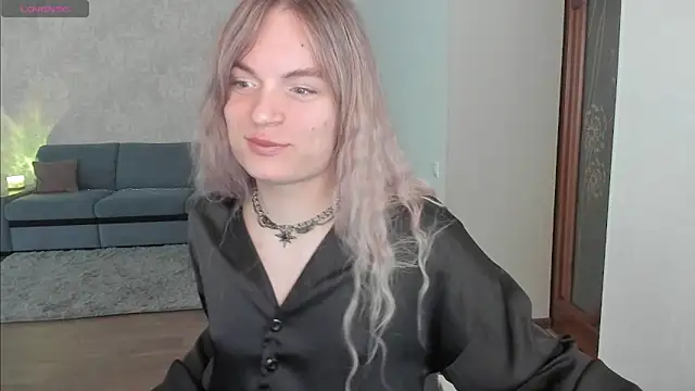 milliKira006 online show from 04-21-26, 05:03