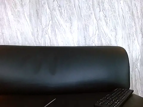 Snapshot of Andres_Colins1 chatting on 05-15-26, 05:09 Andres Colins1 online show from 05-15-26, 05:09