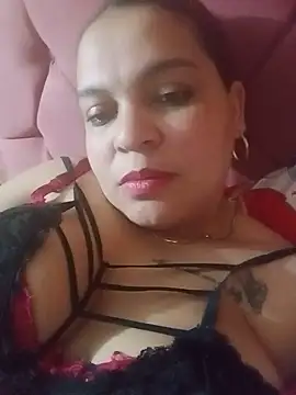 Isabella WS  online show from 05-20-26, 06:08