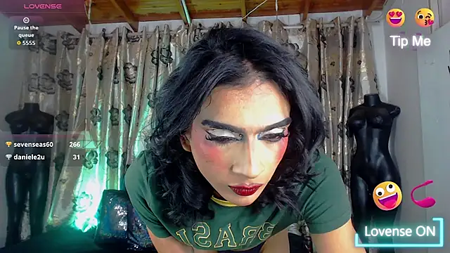 Hecate doll online show from 07-28-26, 07:04