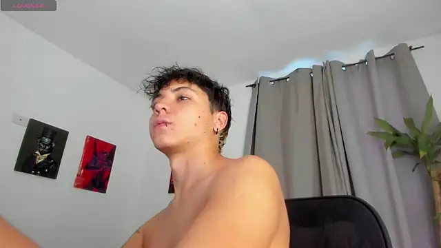 jessiepink23 online show from 07-18-26, 10:46
