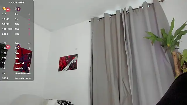 jessiepink23 online show from 07-27-26, 10:50