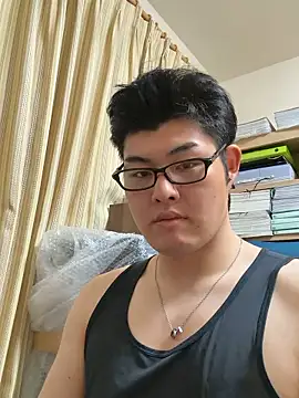 Snapshot of shun_201 chatting on 04-28-26, 09:14 shun 201 online show from 04-28-26, 09:14