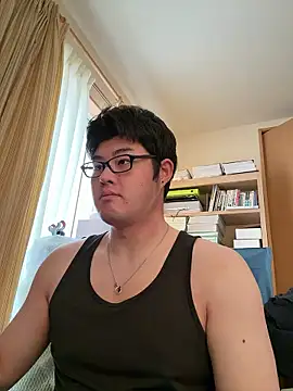 Snapshot of shun_201 chatting on 06-02-26, 01:51 shun 201 online show from 06-02-26, 01:51