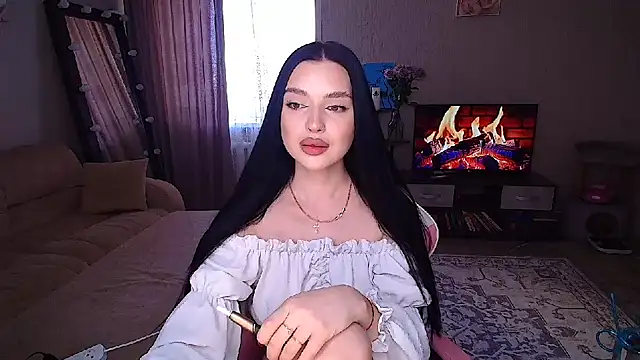 yoursLina online show from 05-17-26, 11:06