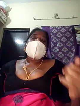Snapshot of swetha10 chatting on 07-09-26, 07:07 swetha10 online show from 07-09-26, 07:07