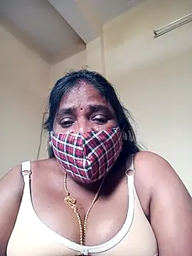 Snapshot of swetha10 chatting on 07-28-26, 06:42 swetha10 online show from 07-28-26, 06:42