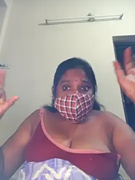 Snapshot of swetha10 chatting on 07-30-26, 06:18 swetha10 online show from 07-30-26, 06:18