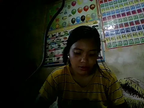 juicyredt online show from 04-29-26, 09:46