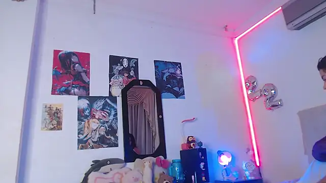 Mia Tylor01 online show from 04-22-26, 09:49