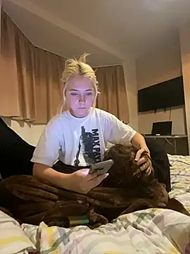 SofiaNLukaBabe online show from 07-18-26, 11:30