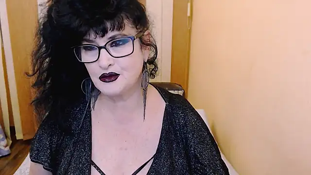 Snapshot of QuuenOfSin chatting on 12-08-24, 08:04 QuuenOfSin online show from 12-08-24, 08:04