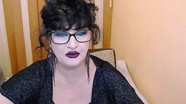 Snapshot of QuuenOfSin chatting on 01-02-25, 05:46 QuuenOfSin online show from 01-02-25, 05:46