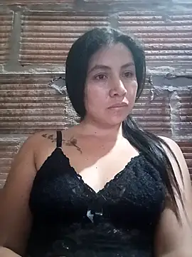 MiaDesireAndWildLover online show from 04-25-26, 03:31