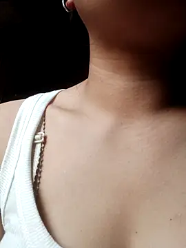 velira- online show from 04-20-26, 08:06