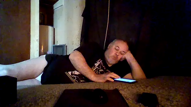 Nightshade1195 online show from 06-04-26, 11:22