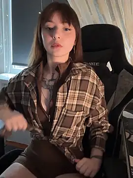 The Satan Girl online show from 04-25-26, 10:07