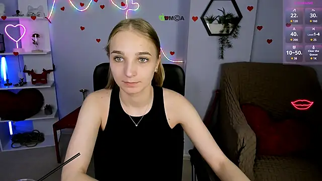 Snapshot of ollivia_dream chatting on 05-08-26, 05:57 ollivia dream online show from 05-08-26, 05:57