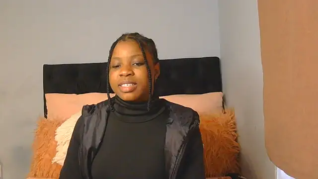 Snapshot of julianaa19 chatting on 05-27-26, 04:53 julianaa19 online show from 05-27-26, 04:53