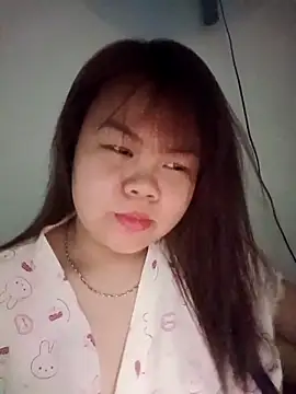 Truxcy1 online show from 05-08-26, 12:43
