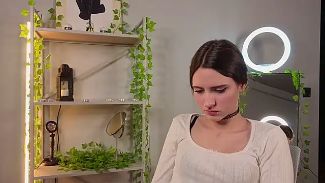 lovergirl4me online show from 04-20-26, 04:21