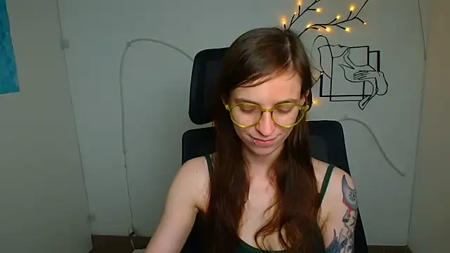 Luna Tantra online show from 07-16-26, 01:50